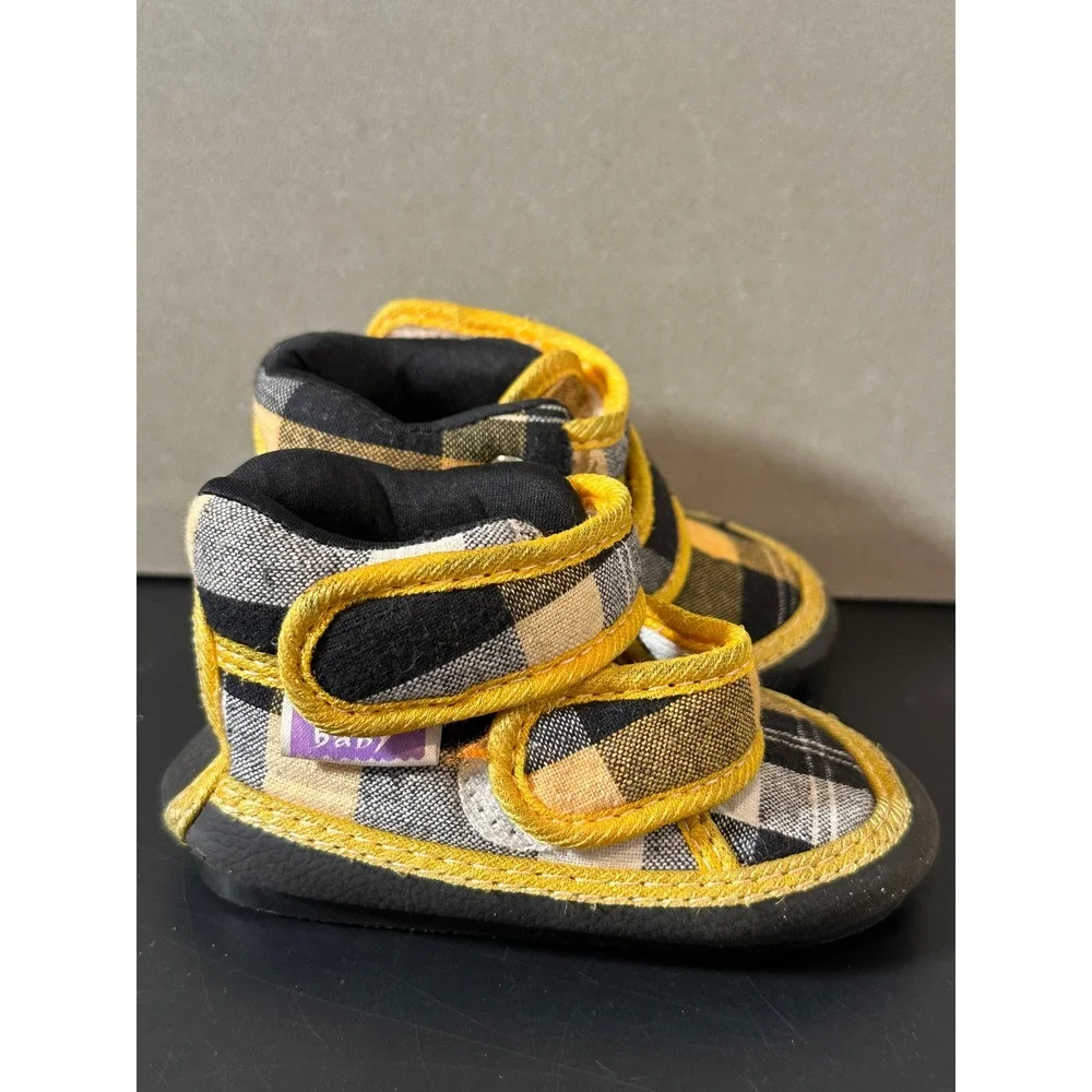 Hello Baby Infant Plaid Booties Yellow Black White Soft Sole Hook Loop‎ Shoes